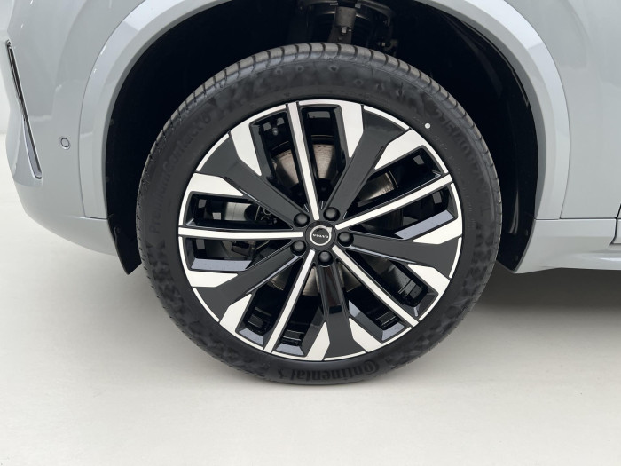 Volvo XC90 T8 AWD RECHARGE ULTRA DARK AUT