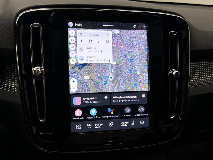 Volvo EX40 PURE ELECTRIC TWIN ULTRA