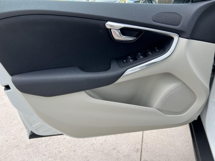 Volvo XC40 D3 MOMENTUM Aut 1.maj. 2.0 d Momentum