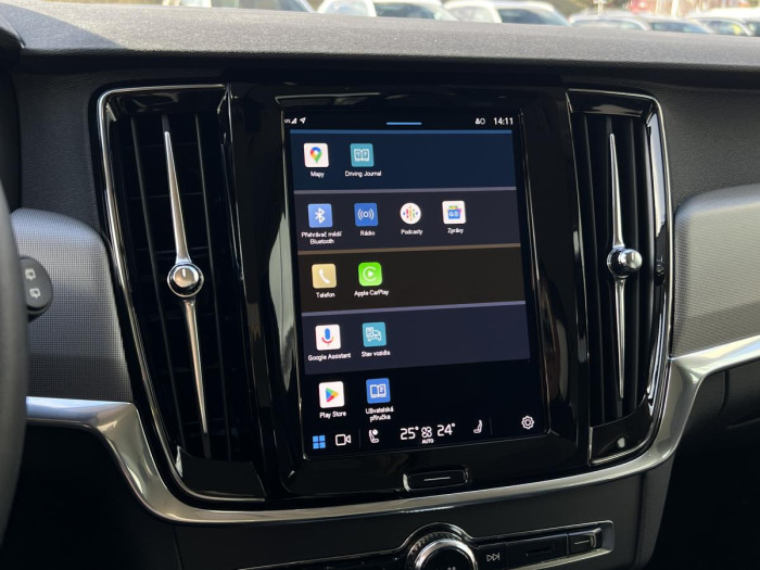 Volvo V90 B4 DARK PLUS Aut REZERVACE 2.0 Plus