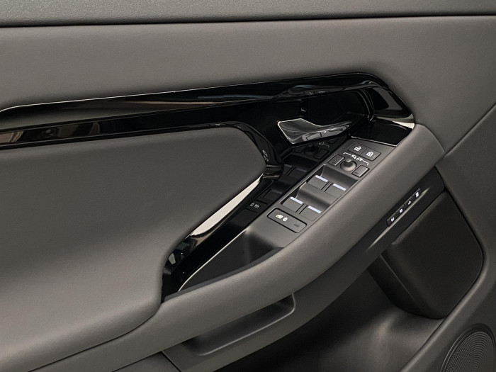 Land Rover Range Rover Evoque D165 R-DYNAMIC SE  AWD AUT 2.0 d Dynamic SE