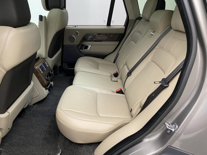 Land Rover Range Rover D300 AUTOBIOGRAPHY 3.0 d