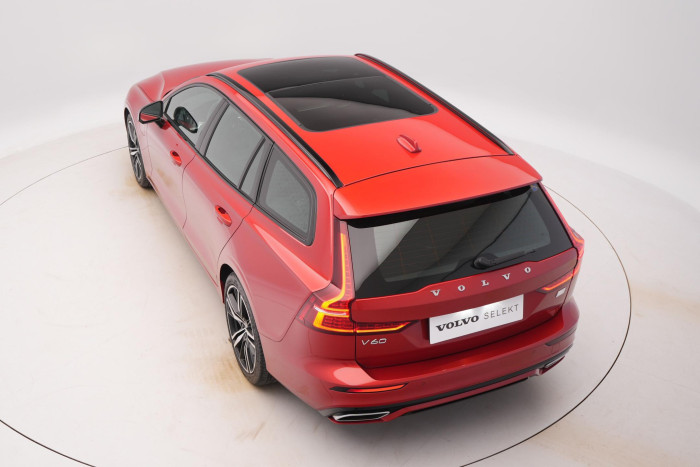 Volvo V60 T6 AWD RECHARGE R-DESIGN