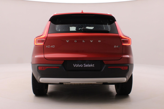 Volvo XC40 B4 AWD MOMENTUM AUT CZ 2.0 Momentum