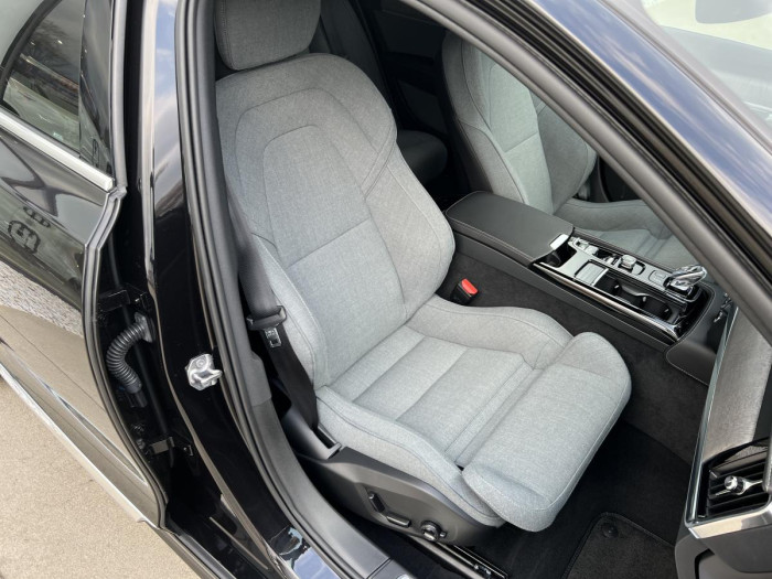 Volvo V90 T8 AWD INSCRIPTION RECHARGE