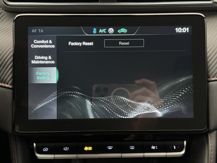 MG ZS 1.5 EMOTION CZ