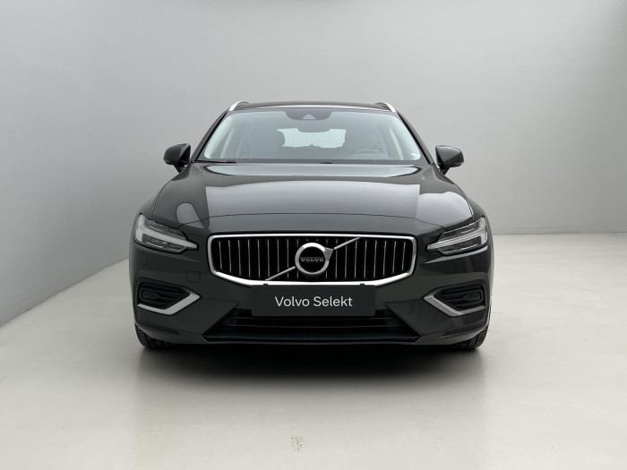 Volvo V60 B4 INSCRIPTION AUT 1.maj.