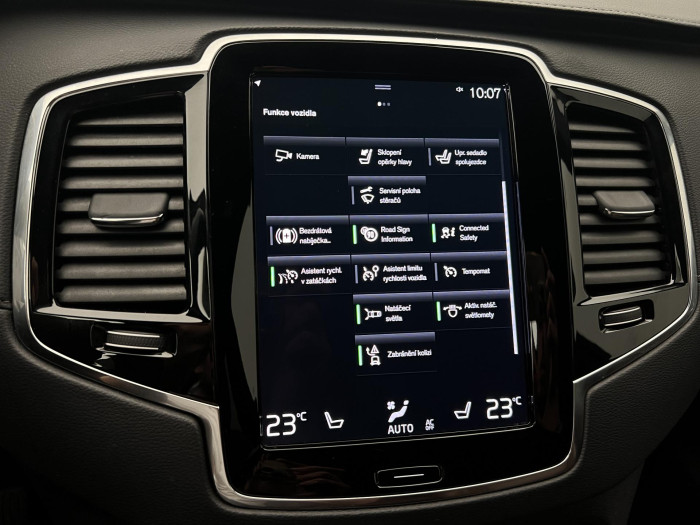 Volvo XC90 B5 AWD INSCRIPTION AUT CZ
