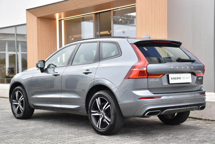 Volvo XC60 D3 R-Design 1.maj. REZERVACE 2.0 d