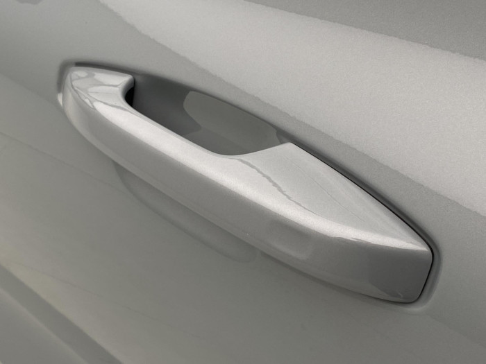 Volvo V60 B4 AUT DARK PLUS