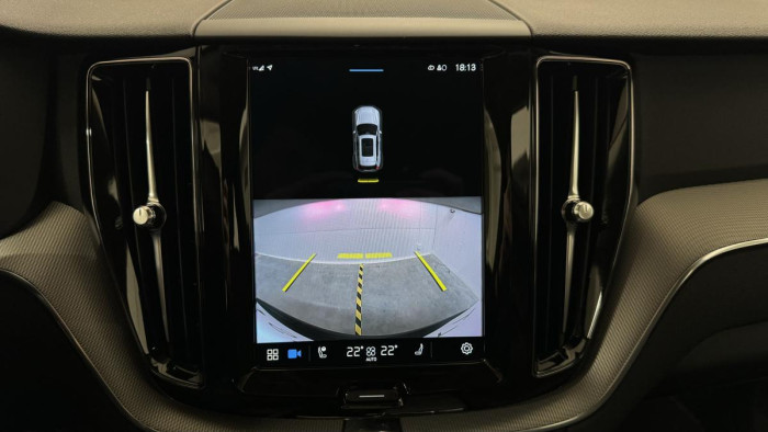 Volvo XC60 B4 AWD PLUS DARK REZERVACE 2.0 Plus