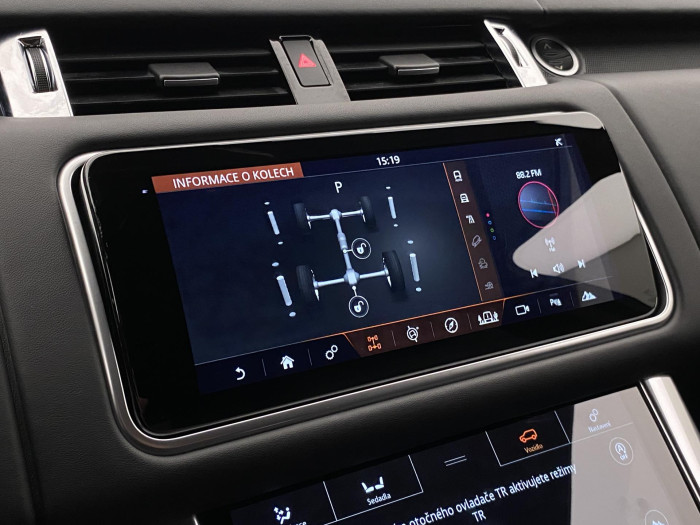 Land Rover Range Rover Sport 3.0 SDV6 REZERVACE