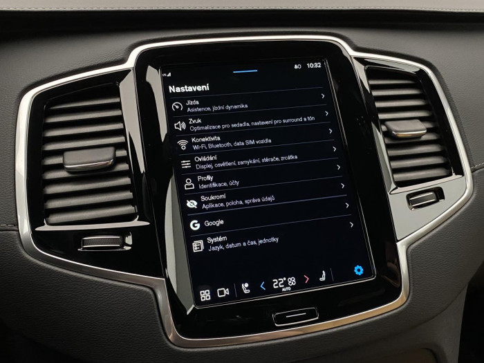 Volvo XC90 T8 AWD AT RECHARGE BRIGHT PLUS 2.0 AT Plus