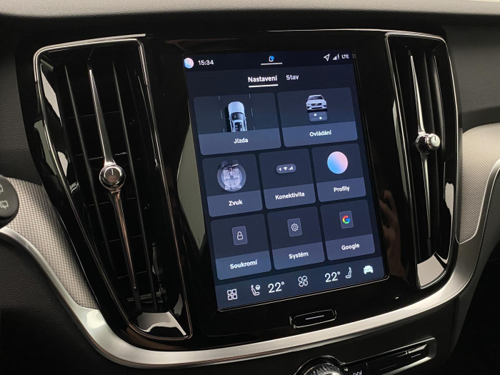 Volvo V60 B4 AUT DARK PLUS