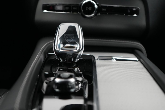 Volvo XC90 B5 AWD AUT BRIGHT PLUS 7-míst