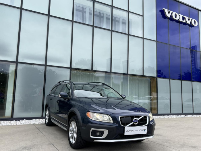 Volvo XC70 D5 AWD PARK. SENZORY Aut CZ 2.4 d