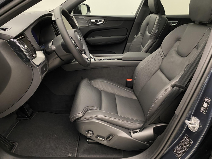 Volvo XC60 B5 AWD AUT ULTRA BLACK EDITION 2.0 Edition