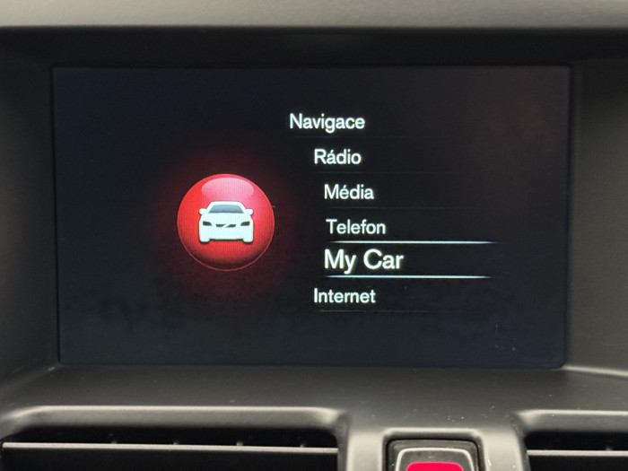 Volvo XC60 D5 AWD SUMMUM 2.4 d Summum