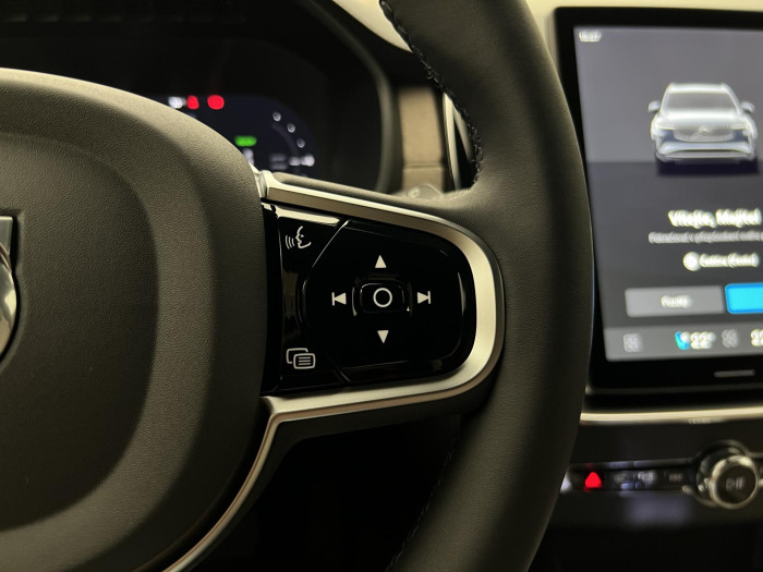 Volvo XC90 T8 AWD RECHARGE BRIGHT PLUS
