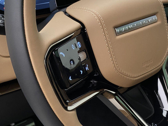 Land Rover Range Rover Sport D350 AUTOBIOGRAPHY AWD 3.0 d