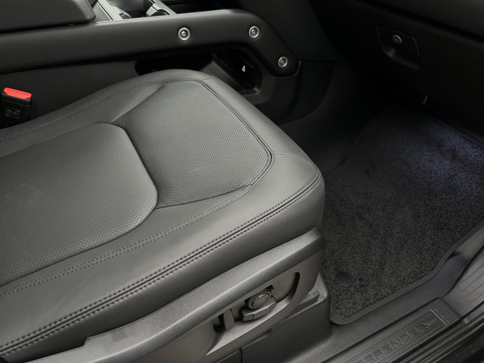 Land Rover Defender 110 P425 X-DYNAMIC HSE AWD Aut 5.0 Dynamic