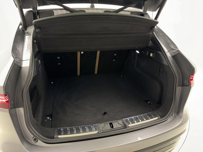 Jaguar F-Pace D200 SE AWD AUT 2.0 d SE