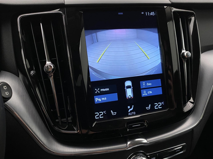 Volvo XC60 T5 AWD MOMENTUM AUT 2.0 Momentum
