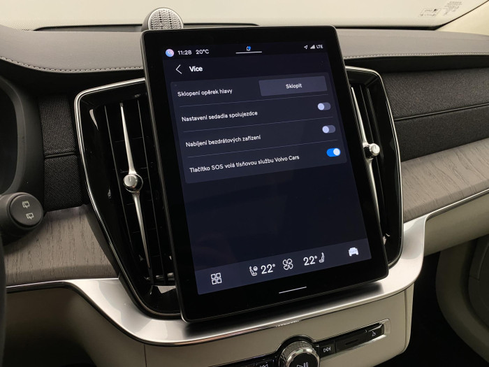 Volvo XC90 T8 AWD RECHARGE DARK ULTRA 7m