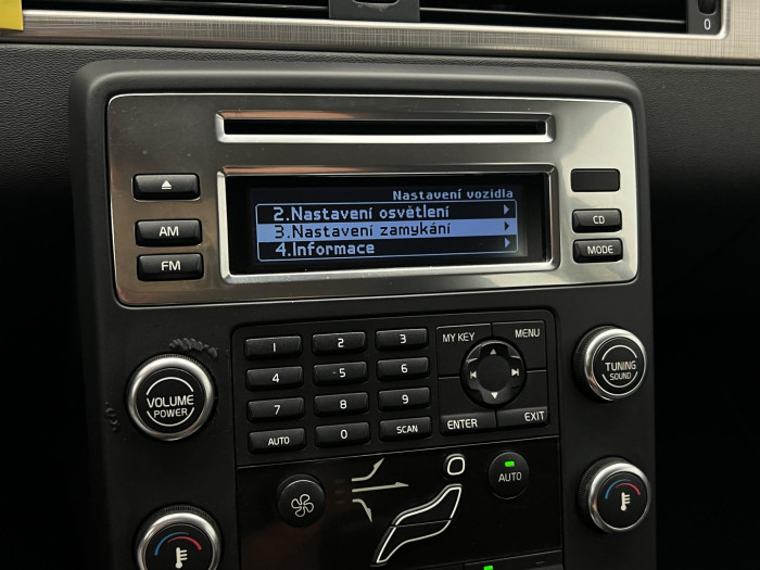 Volvo V70 D5 MOMENTUM AUT 2.4 d Momentum