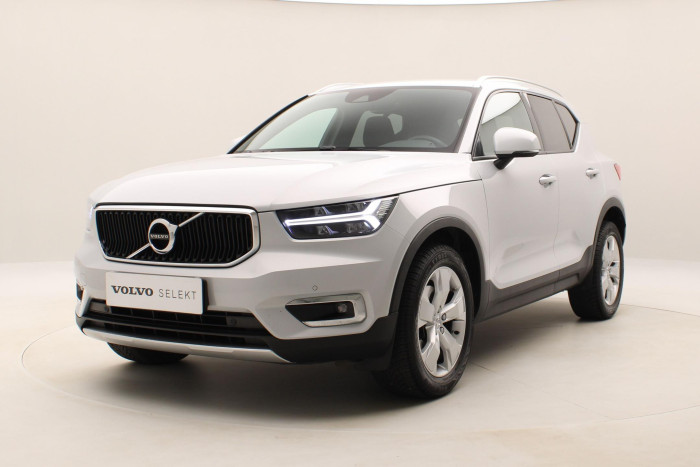 Volvo XC40 B4 MOMENTUM PRO AUT CZ 1.maj 2.0 Momentum