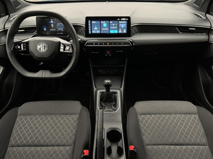 MG MG3 1.5 ICE EXCITE CZ 1.maj.