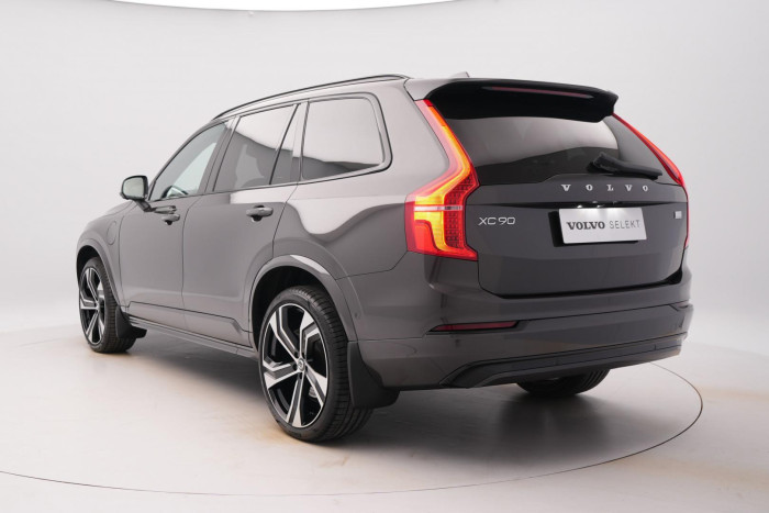 Volvo XC90 RECHARGE T8 AWD ULTIMATE 1.maj