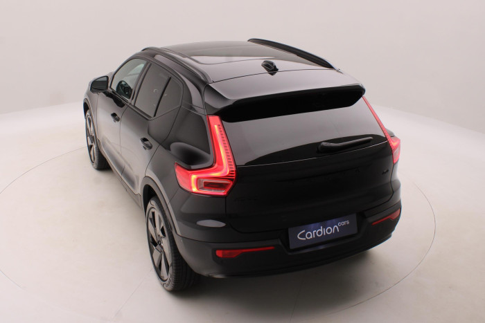 Volvo XC40 B4 AUT PLUS BLACK EDITION
