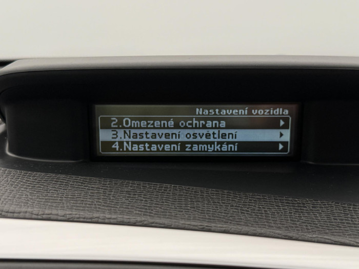 Volvo XC60 SUMMUM AUT CZ 1.maj 2.4 Summum