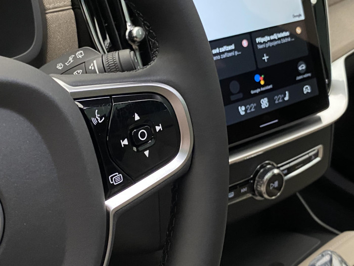 Volvo XC90 T8 AWD RECHARGE BRIGHT ULTRA 7