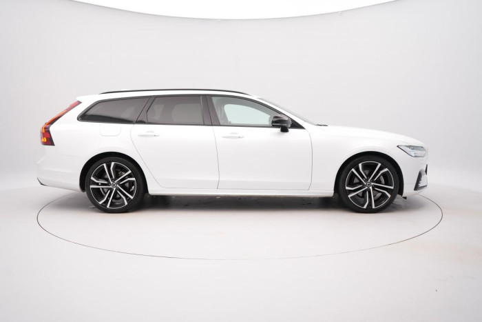 Volvo V90 B4 AWD AUT PLUS DARK