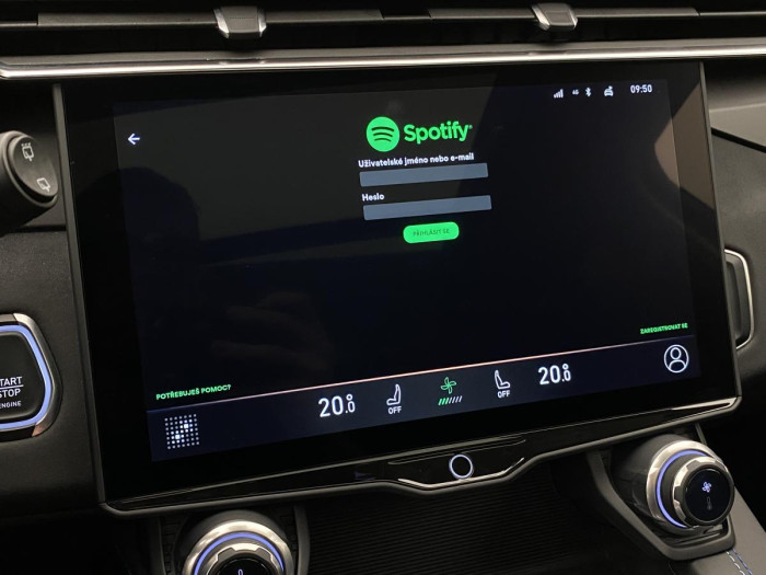 Lynk & Co 01 PHEV DCT AUT REZERVACE