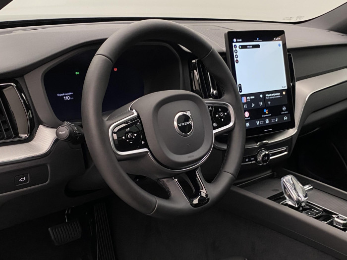Volvo XC60 B5 AWD AUT PLUS BLACK EDITION