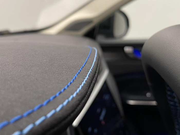 Lynk & Co 01 PHEV DCT AUT REZERVACE