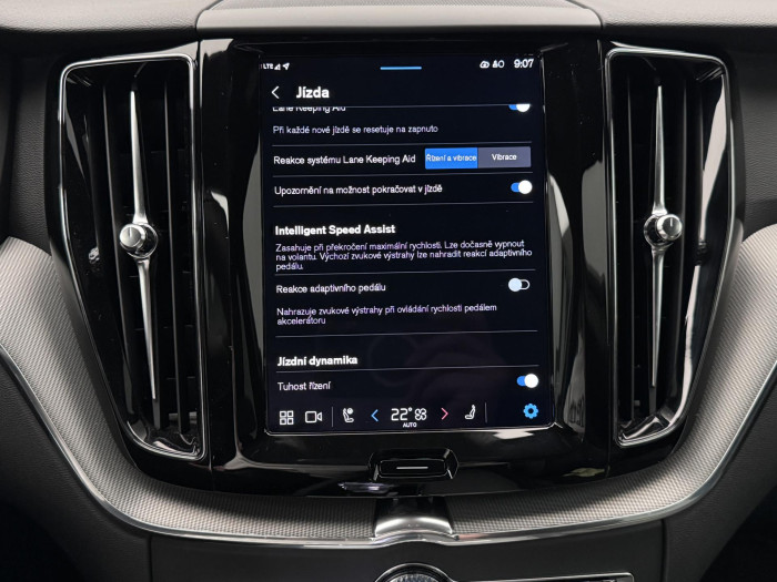 Volvo XC60 B5 AWD BLACK EDITION AUT 2.0 Edition