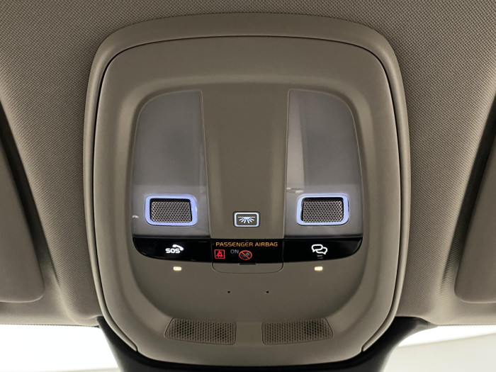 Volvo XC60 B5 AWD DARK PLUS REZERVACE