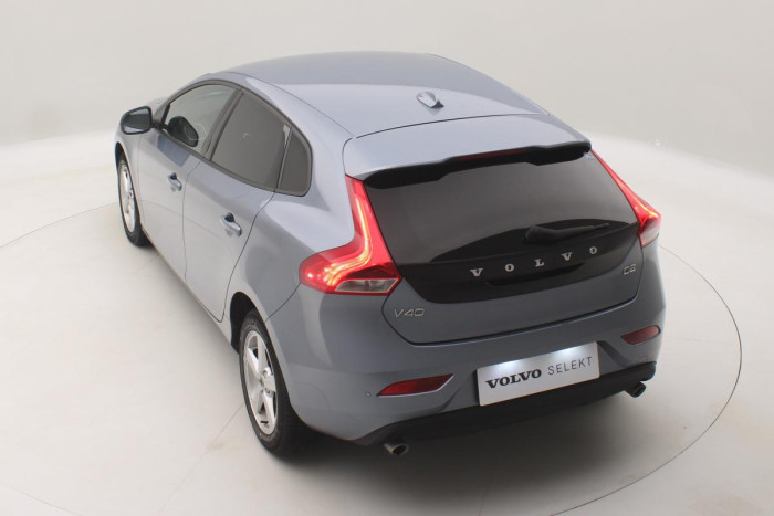 Volvo V40 D2 BLACK EDITION 1.maj. 2.0 d Edition