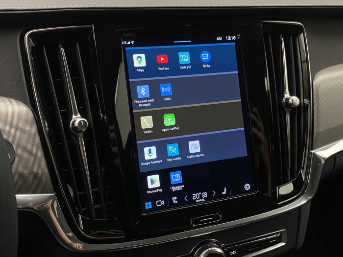 Volvo V90 CC B4 AWD PLUS AUT REZERVACE
