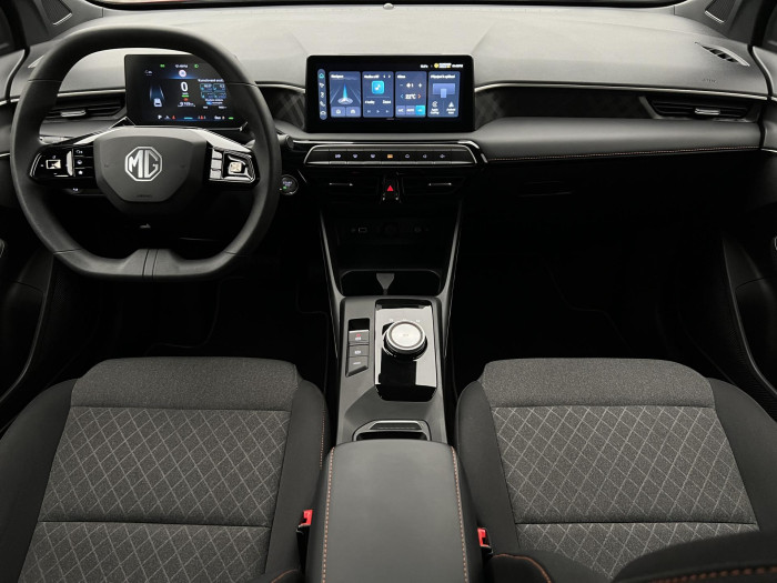 MG MG3 1.5 EMOTION Hybrid+ AUT CZ