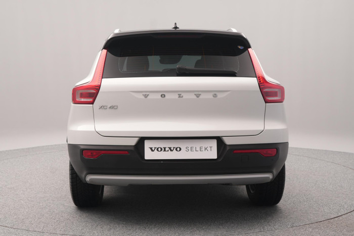 Volvo XC40 T2 MOMENTUM CZ 1.5 Momentum