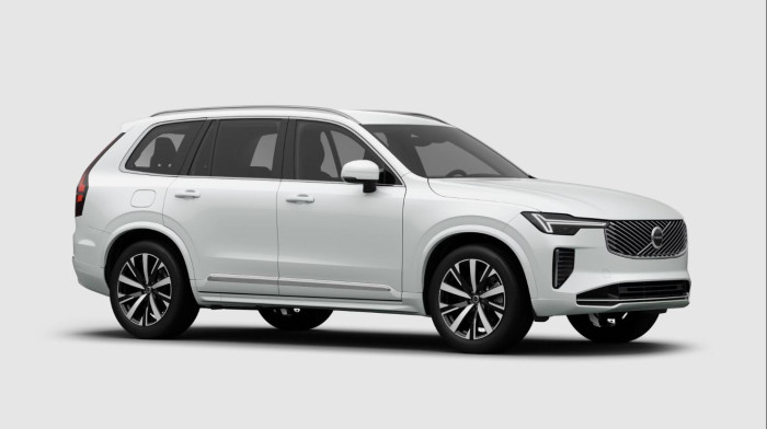 Volvo XC90 T8 AWD RECHARGE CORE 7míst AUT