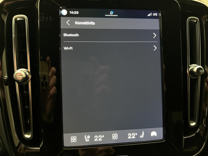 Volvo XC40 B4 DARK ULTRA AUT