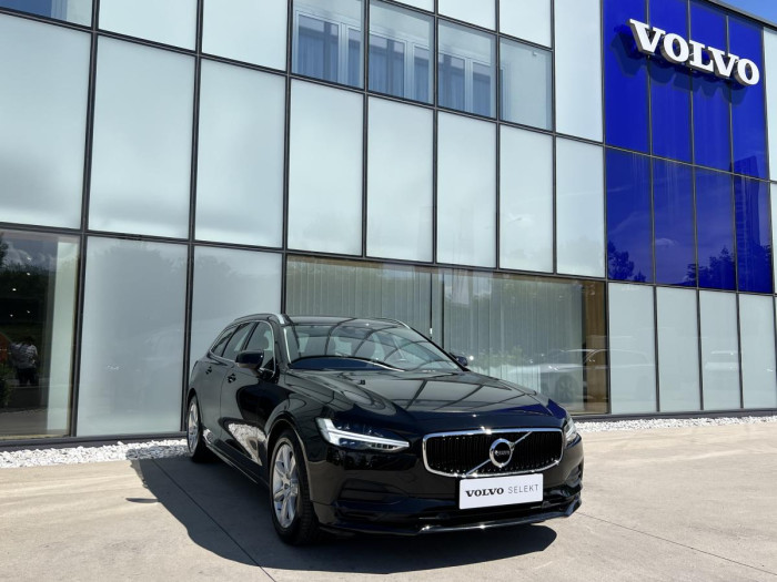 Volvo V90 D4 MOMENTUM POLESTAR Aut CZ 2.0 d Momentum