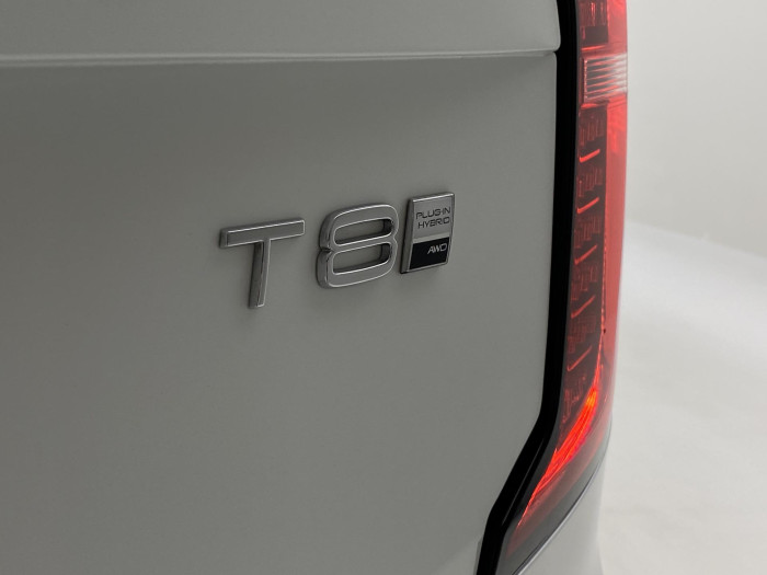Volvo XC90 T8 AWD RECHARGE DARK PLUS 7m