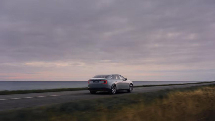 Volvo ES90 PURE ELECTRIC CORE